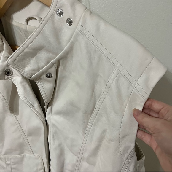 NEW Pilcro Faux-Leather Biker Vest Medium Edgy Baddie - Picture 8 of 14